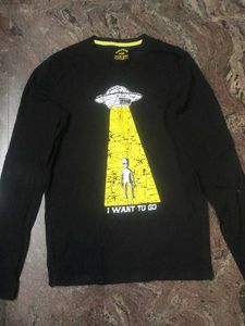 Cool Alien Graphic Te-shirt Branded