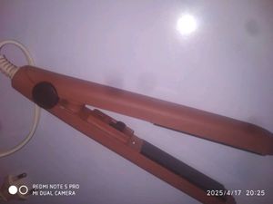 Mini Hair Straightener