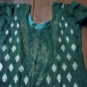Green &amp; Gold Patterned Tunic Top