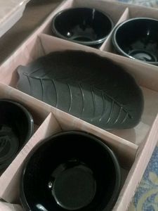 Beautiful Lavish Black Bowl Set