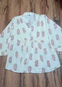 Ladies short Top