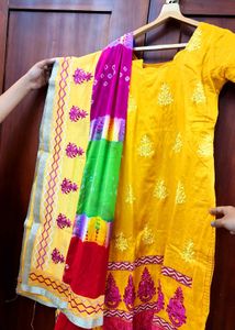 Yellow Embroidered Salwar Kameez