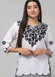 White embroidery tunic 💕