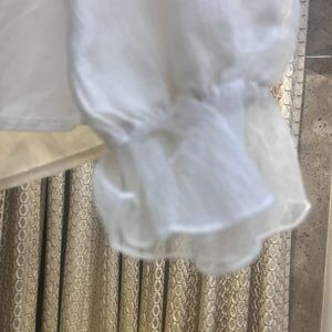 White Shirt With Puff Sleeves