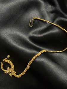 Gold Kundan Nath Nose Ring
