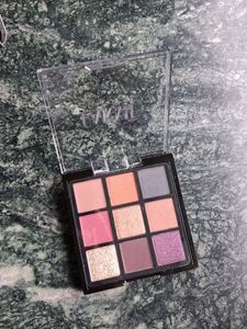 Lakme Ultimate Glam Eyeshadow Palette