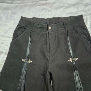 Edgy Black Pants with Buckle Details baggy