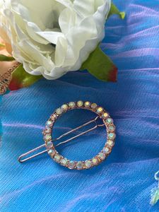 Sparkly Circle Hair Clip