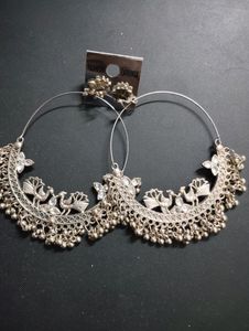 Earings