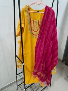 Yellow Kurta Set With Pink Dupptta