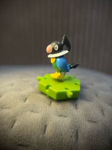 Chatot Pokemon Figure