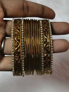 Gold Tone Bangle Set