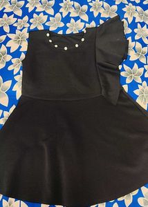 Black Classy Top