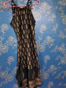 Women&#39;s halter Kurti