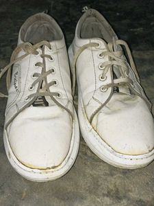 Bundle of Used Shoes - Mixed Sizes