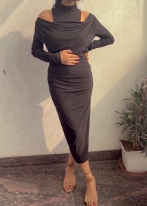 Black Sleek Bodycon Style Dress