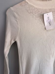 Elegant Lace Trim Knit Top