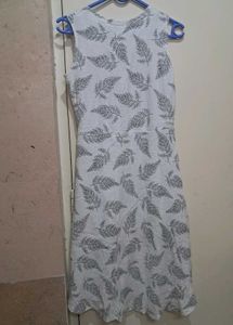 White Cotton Crepe Printed Dress