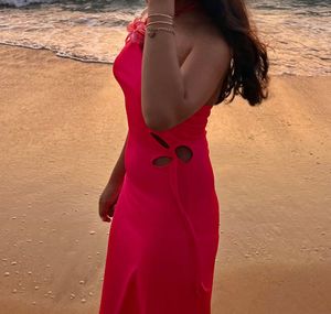 Pink Side Cut Out Detailing Dress🎀