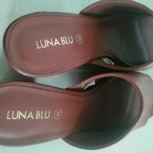 Sandals For Women