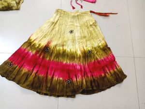 Girls Traditional Lehenga Choli With Dupatta