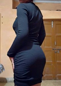 Chic Black Bodycon Mini Dress