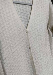 Vintage Knit Cardigan In Off white Colour