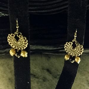 Earring