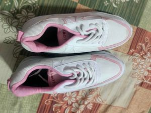Cute Pink &amp; White Sneakers