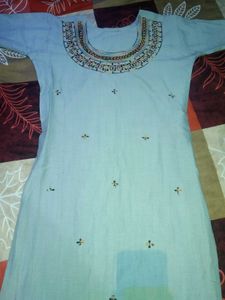 1+1 Combo Kurtis With Embroidery Design