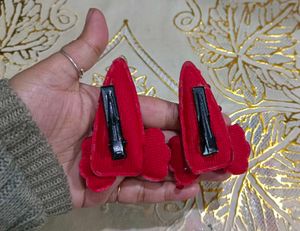 Sequence Hair Clips
