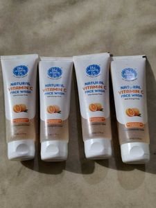 The Moms Co. Vitamin C Face Wash Bundle
