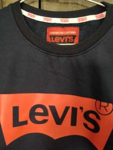 Full Sleeve Levi Logo Sweatshirt