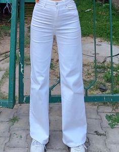 H&amp;M White Wide Leg Jeans