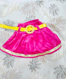 Girls Yellow &amp; Pink Outfit
