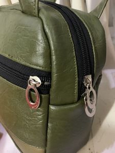 Handbag