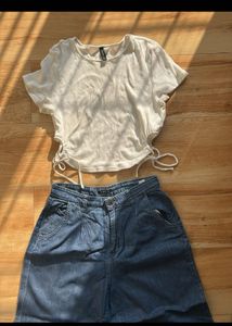 Vintage High-Waisted Jeans