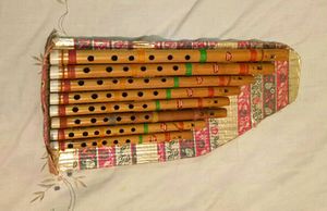 BAMBOO FLUTE Set Of 8 Pieces