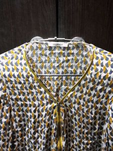 Patterned Long Sleeve Top