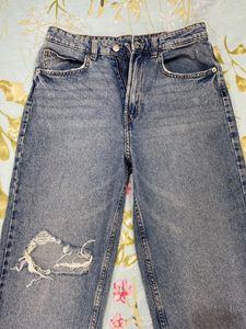 H&amp;M Straight Ultra High Waist Jeans