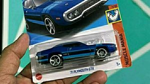 71 Plymouth GTX  /  HOT WHEELS  /  1:64
