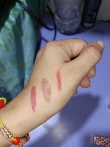 Combos Of Lipstick