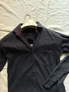 Black Patterned Shirt – Brand: Matoga