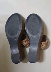 Catwalk Brown Platform heels