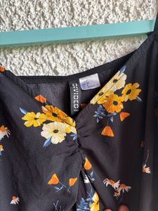 Cold Shoulder H&amp;M Top