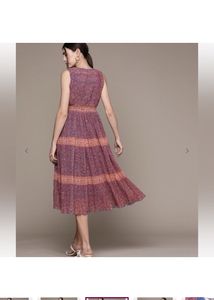 LABEL RITU KUMARFloral Print V-neck Fit &amp; Flare Dr