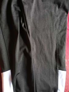 Pocketed Athletic Leggings