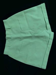 Perfect Green Shorts For Summer