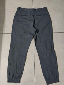 Uniqlo Gray Casual Joggers