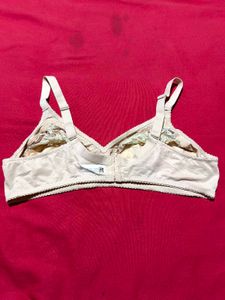 Malva Lace Bra – Size 95C